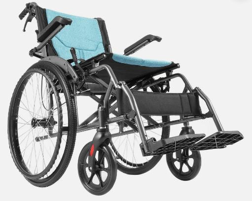 Lightweight Manual Wheelchair Foldable Aluminum Alloy 18" Wide Seat 250lbs